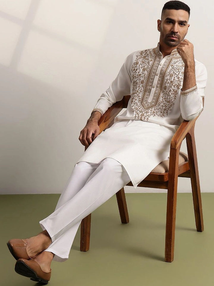 Anouk Men Ethnic Motifs Embroidered Regular Kurta with Trousers