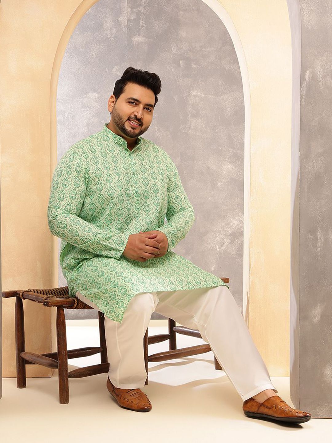 SOJANYA PLUS Men Bandhani Printed Festive Linen Straight Kurta