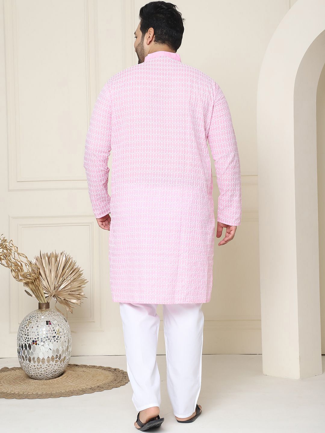 SOJANYA PLUS Floral Embroidered Thread Work Pure Cotton Straight Kurta with Pyjamas