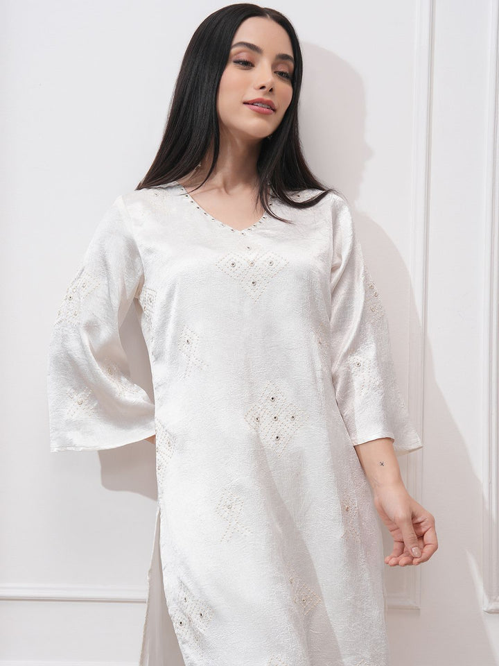 Vishudh Women Ethnic Motifs Embroidered Regular Kurta with Trousers