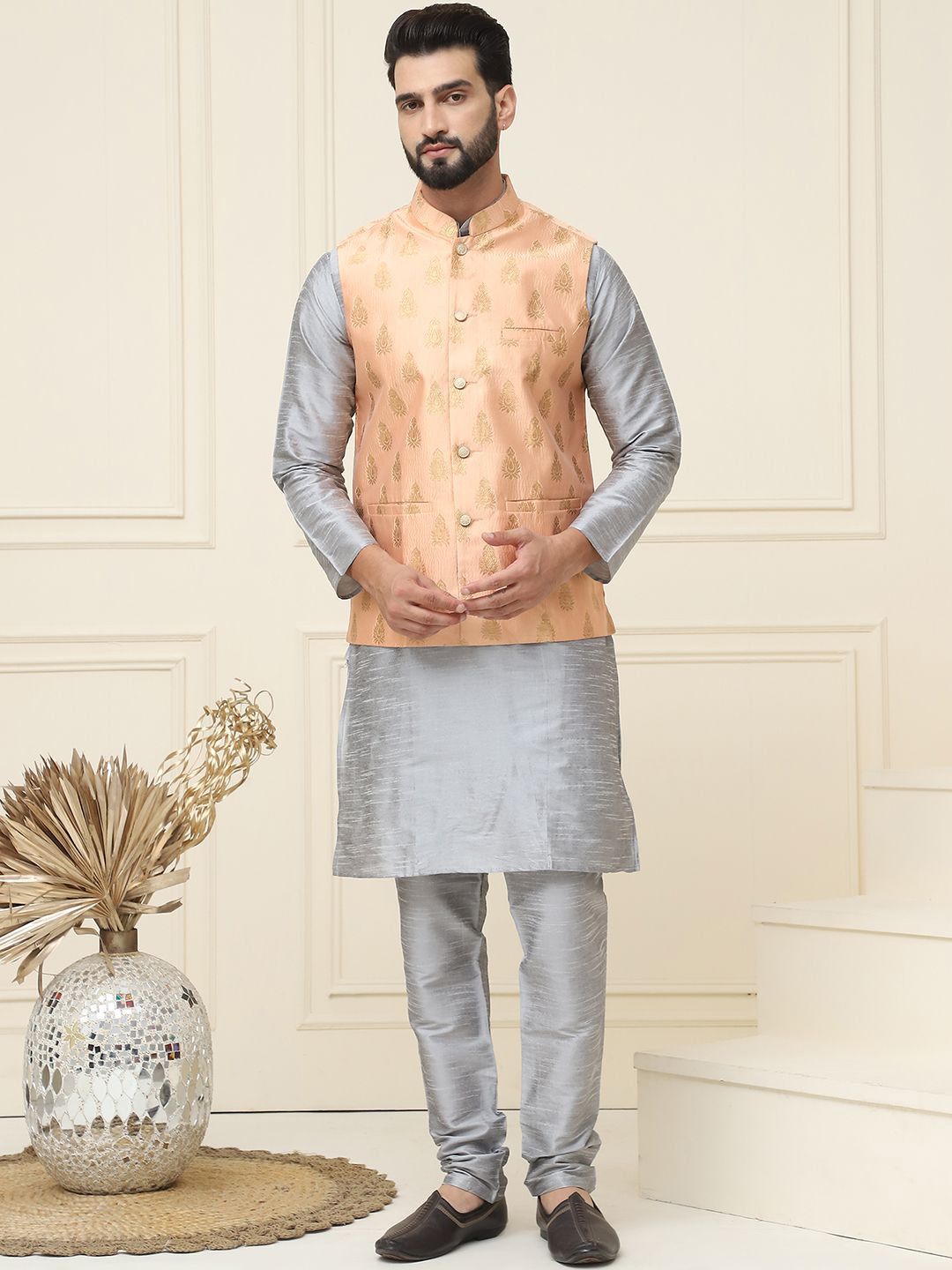 SOJANYA Mandarin Collar Kurta With Churidar & Nehru jacket