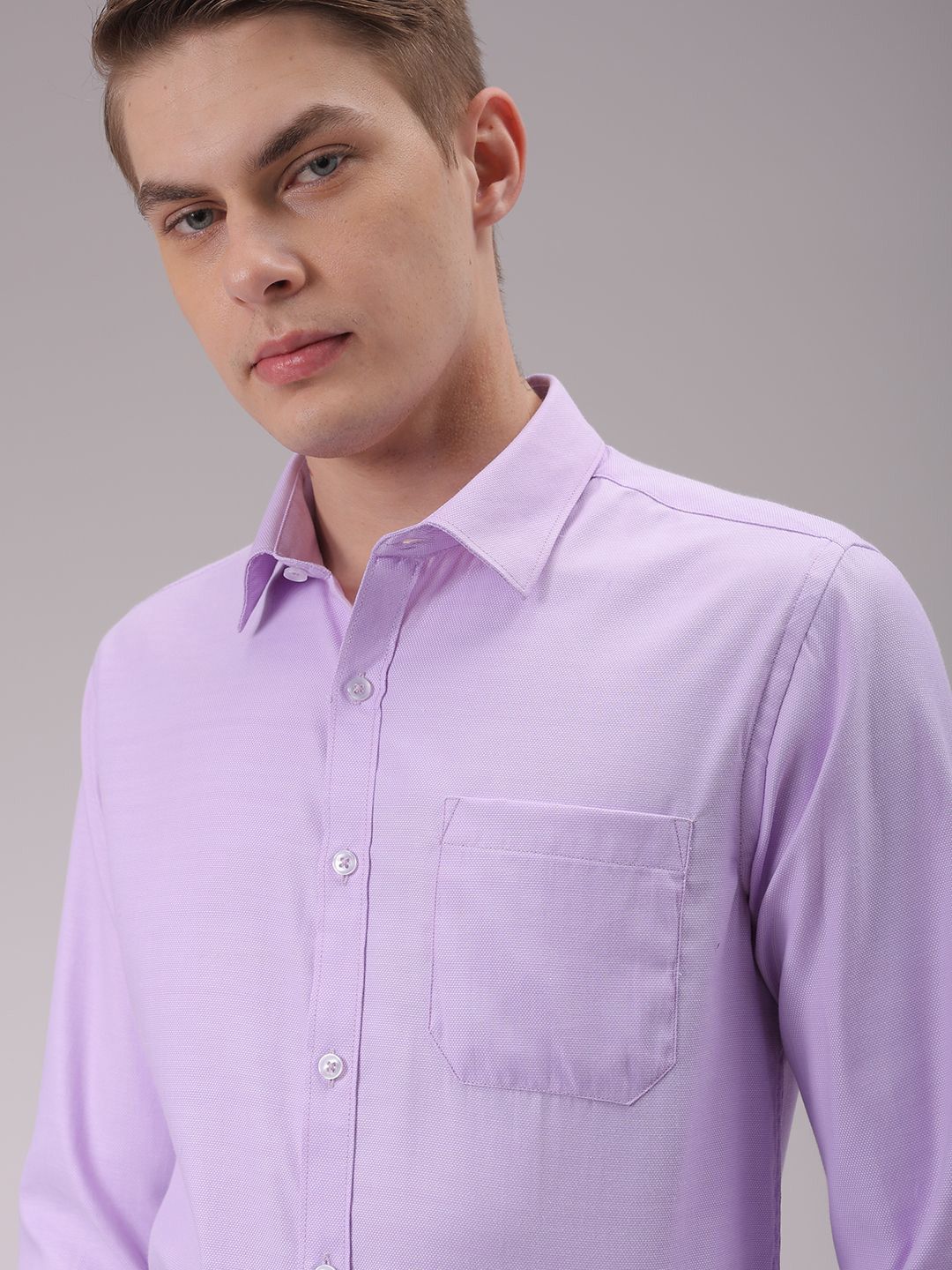 The Indian Garage Co. X Luxe Men Cutaway Collar Solid Slim Fit Formal Shirt