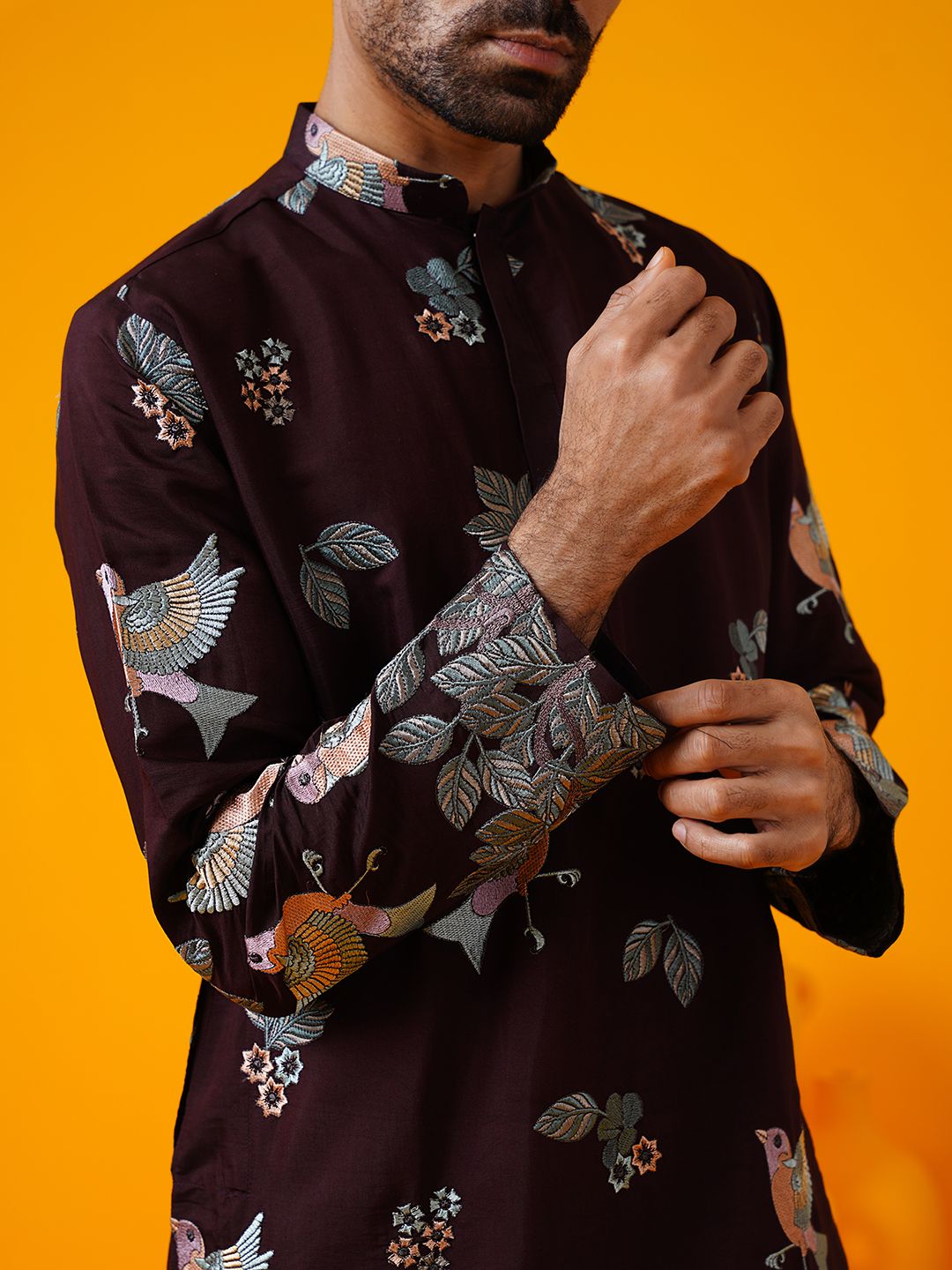 SOJANYA LUXE Floral Embroidered Mandarin Collar Sequinned Straight Kurta With Trouser