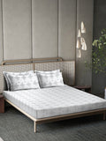 Myntra Elegant Homes White & Grey Floral 400 TC Cadar dengan 2 Sarung Bantal