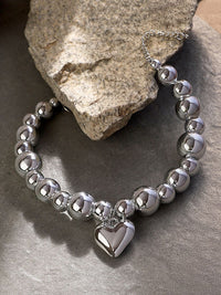 SOHI Metallic Metallic Silver-Lated Heart Heart Complace Complace Collar
