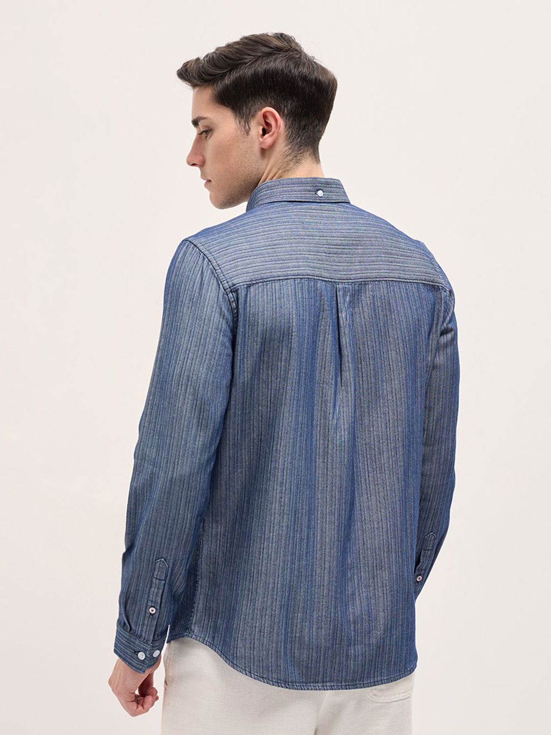THE BEAR HOUSE Men Slim Fit Multi Stripes Opaque Striped Casual Shirt