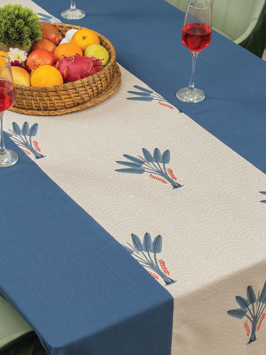 URBAN SPACE Blue & White Floral Anti-Slip Cotton 4-Seater Table Cover