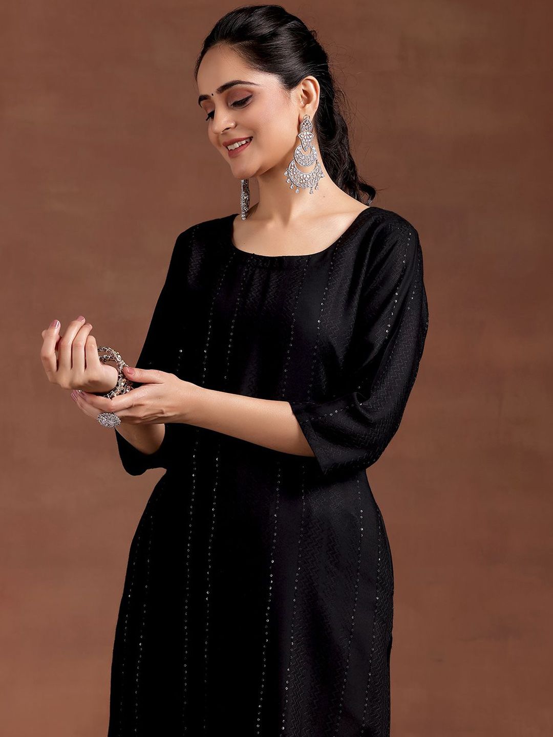 Libas Geometric Woven Design Sequinned Straight Kurta