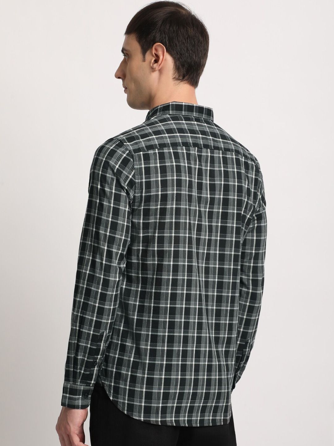 THE BEAR HOUSE Men Checked Slim Fit Button-Down Collar Pure Cotton Casual Shirt