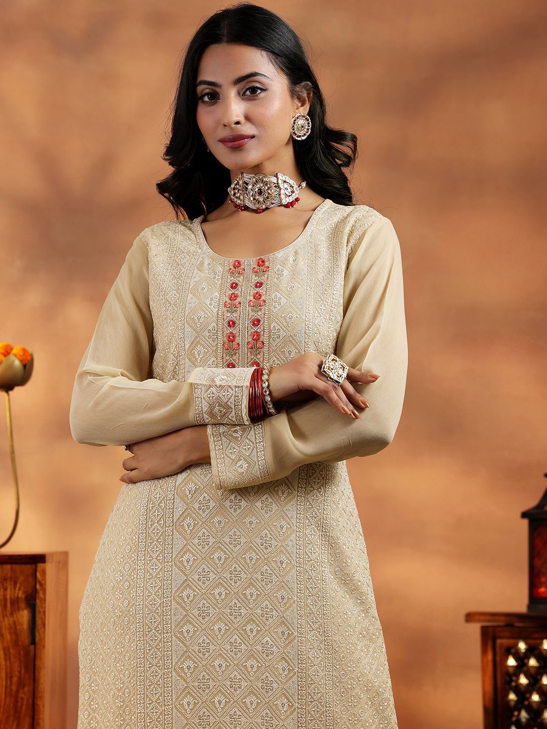 Libas Women Floral Embroidered Regular Thread Work Kurta with Trousers & With Dupatta