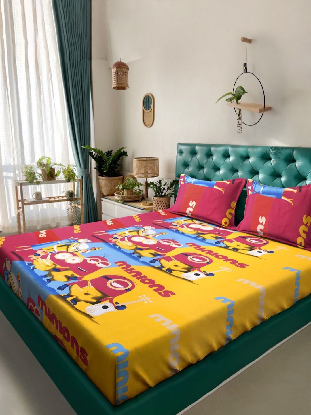 KLOTTHE Kartun Kuning & Merah Bercetak Flat 400 TC Kapas Katil King Dengan 2 Sarung Bantal