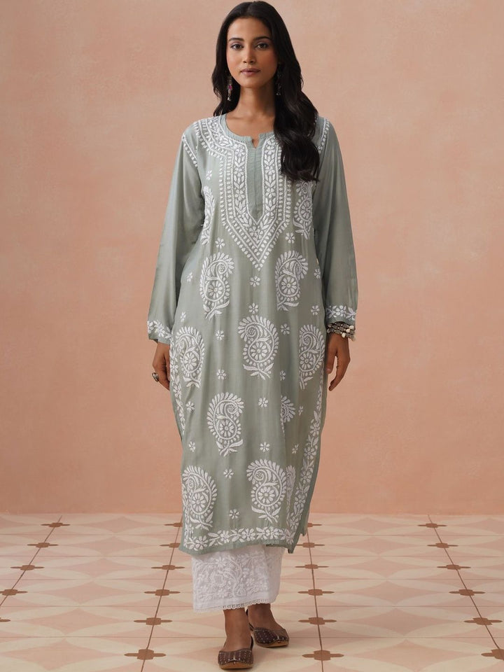 Rumah Wanita Chikankari Motif Etnik Bersulam Kurta Chikankari