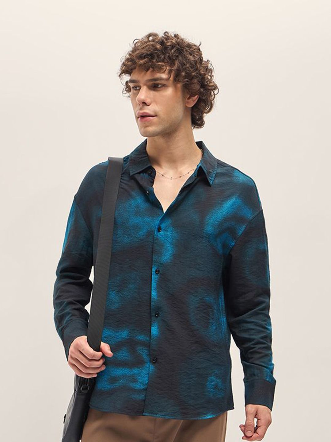 THE BEAR HOUSE Men Spread Collar Abstract Printed Relaxed Fit Casual Shirt