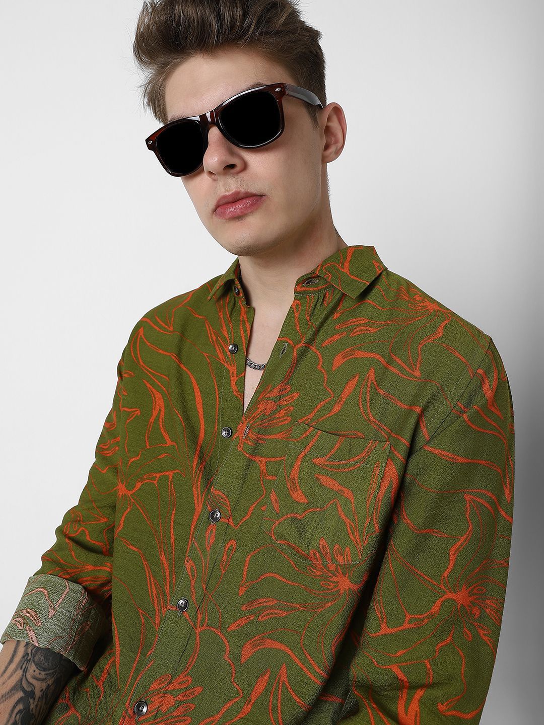 VASTRADO Men Classic Slim Fit  Printed Slim Collar Casual Shirt