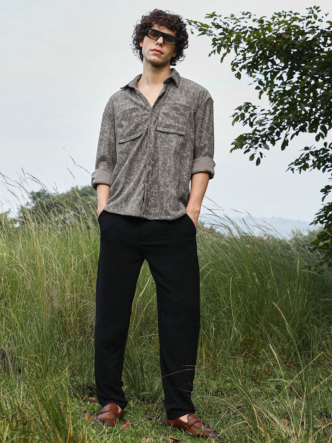 Campus Sutra Men Comfort Opaque Casual Shirt