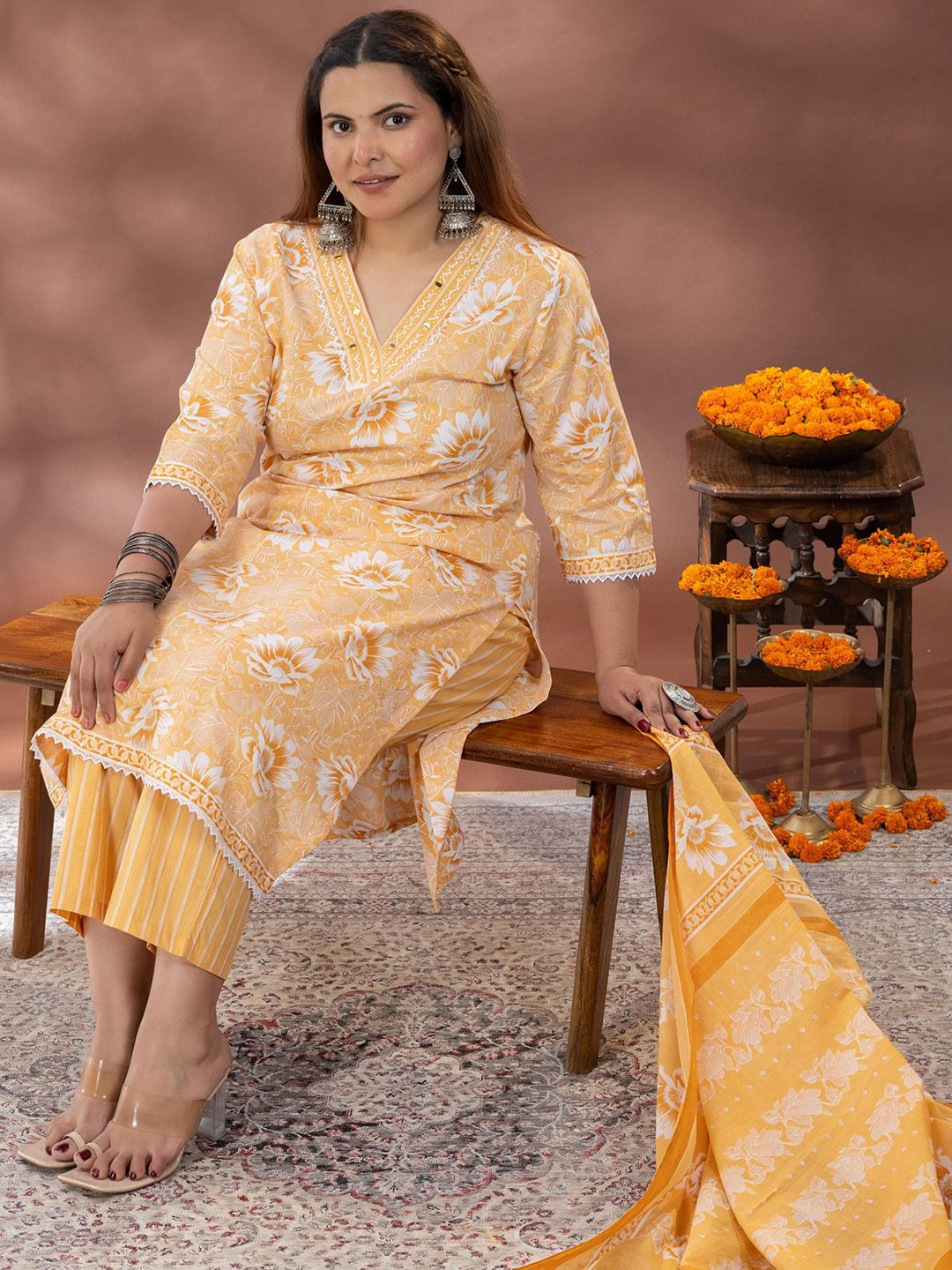 Mamicha Women Mustard Grace Set Kurta Sedia Dipakai