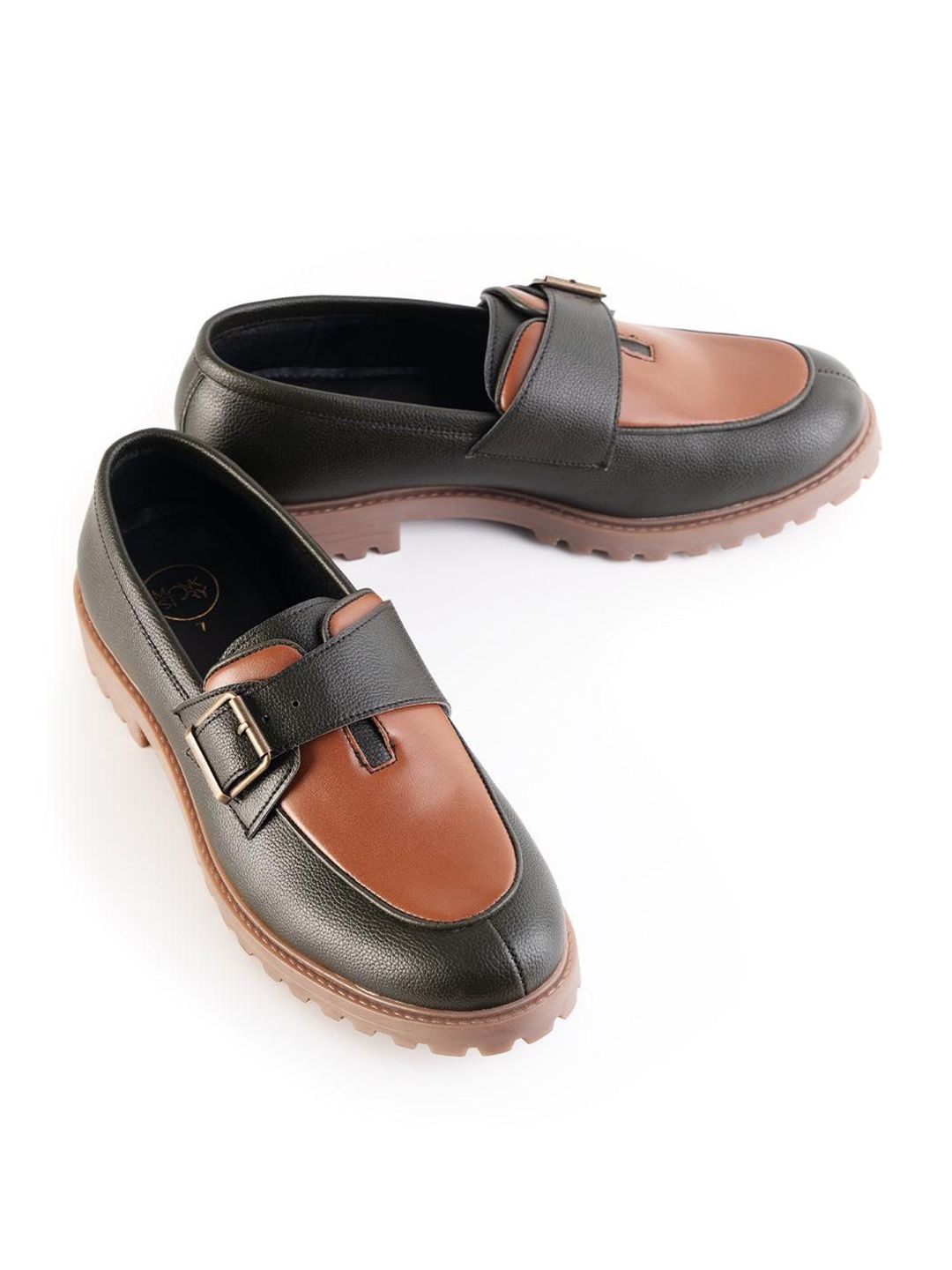 MONKSTORY Men Cosmopolitan Buckled Loafers