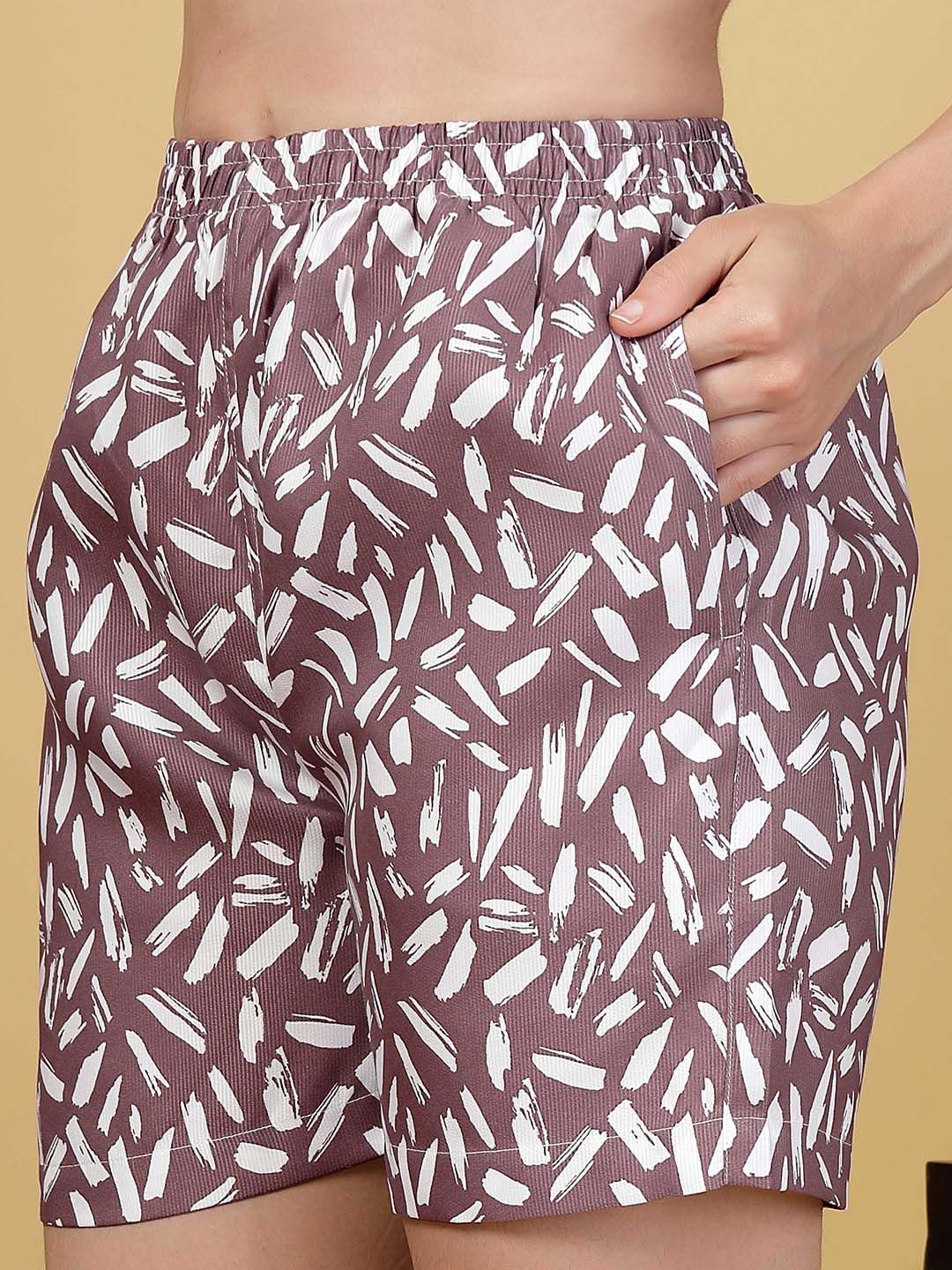 Klotthe Women Abstract Printed T-Shirt & Shorts Pants Night Suit