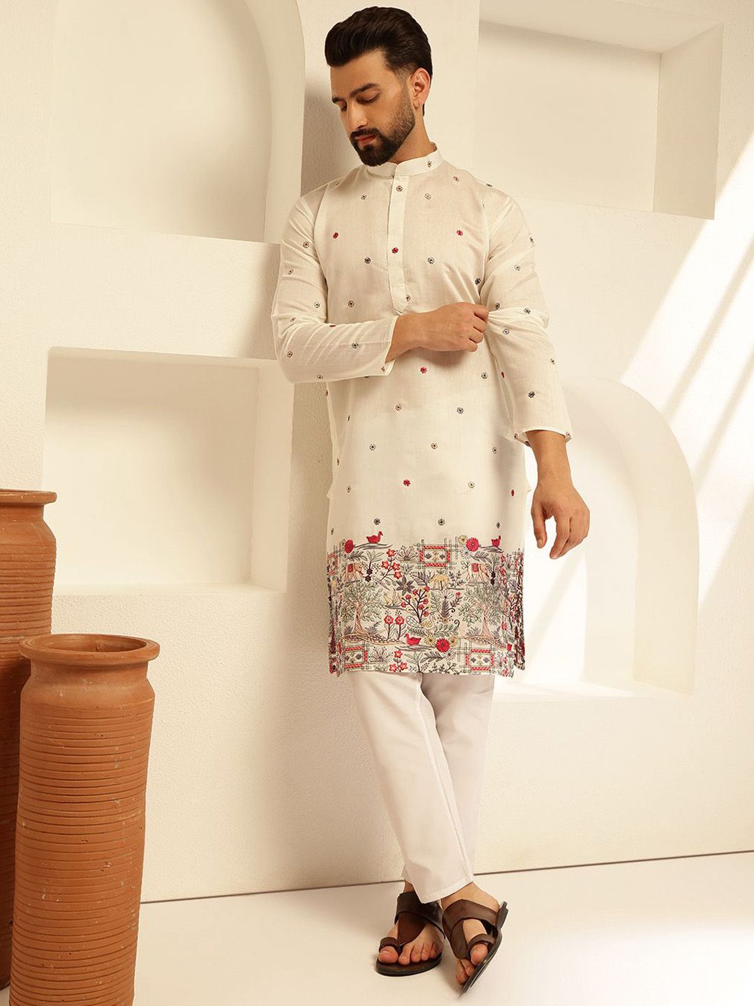 SOJANYA Floral Embroidered Mandarin Collar Thread Work Cotton Silk Straight Kurta