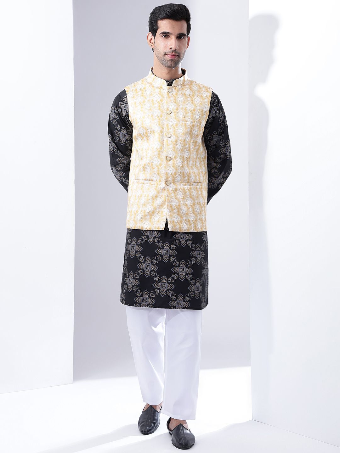 Anouk Men Geometric Printed Straight Kurta with Pyjamas & Nehru Jacket