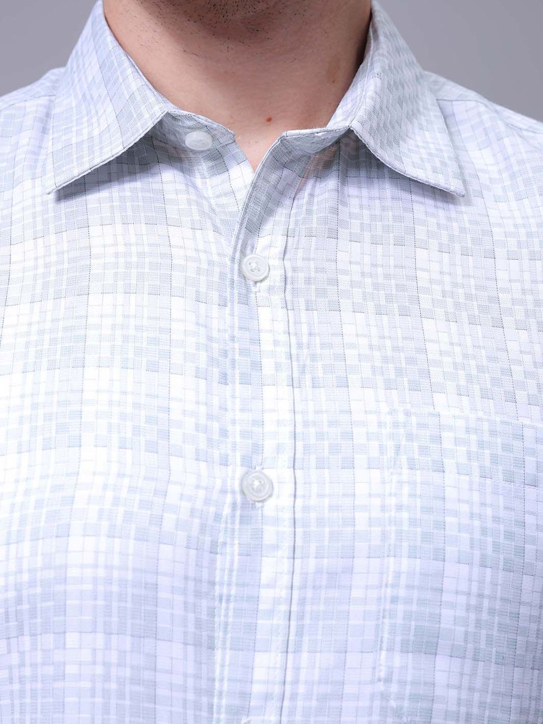 The Indian Garage Co. X Luxe Men Slim Fit Cutaway Collar Checked Formal Shirt