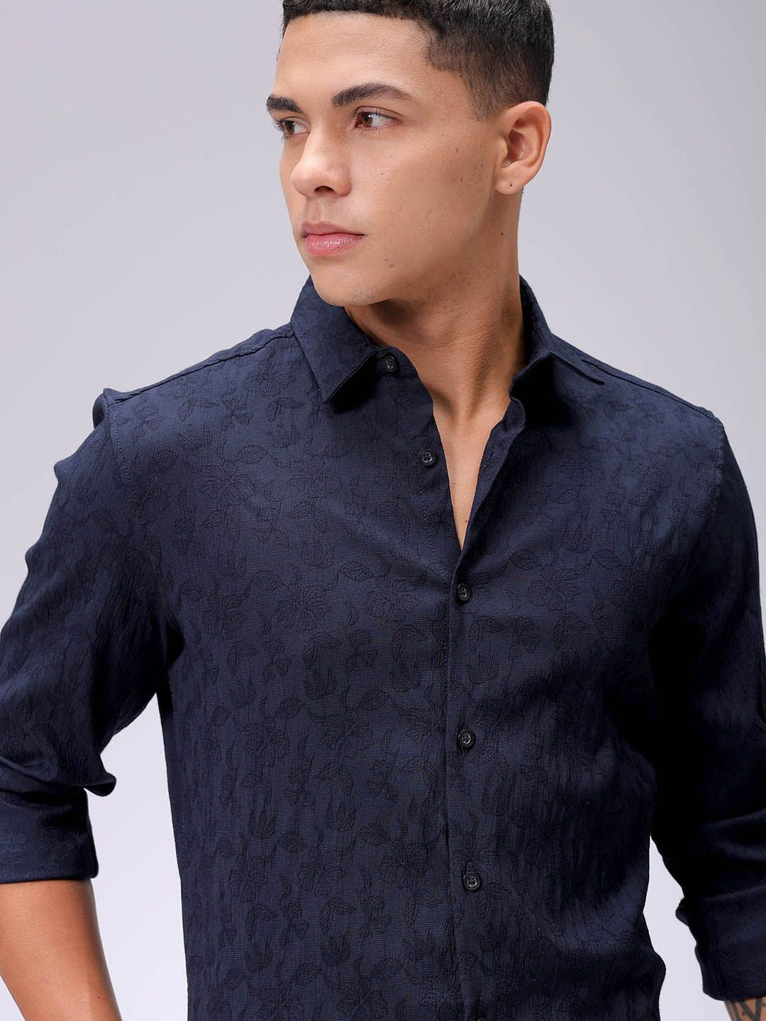 The Indian Garage Co Men Slim Fit Textured Jacquard Resortwear Shirt