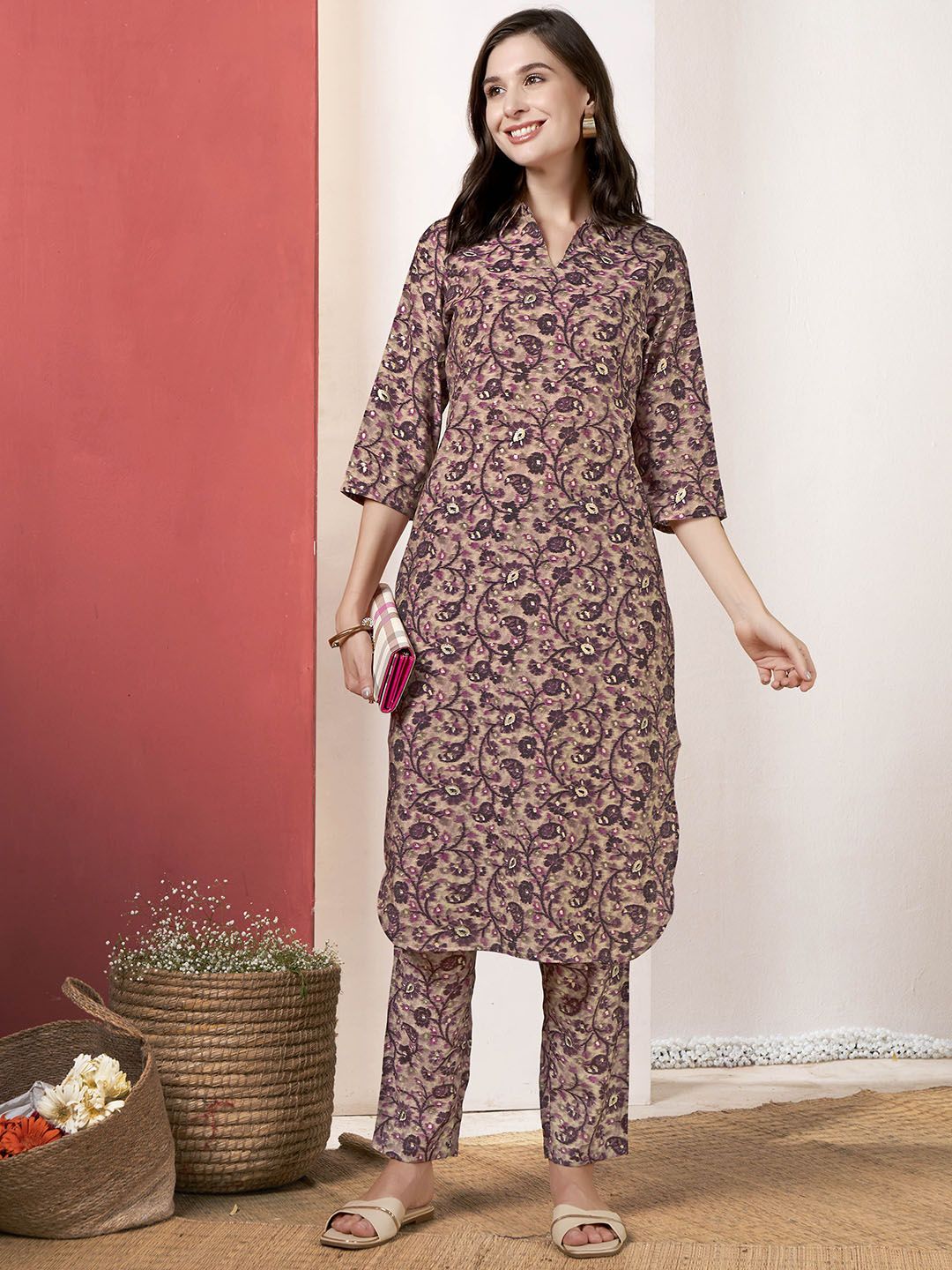 Anouk Paisley Printed Shirt Collar Regular Kurta With Trousers