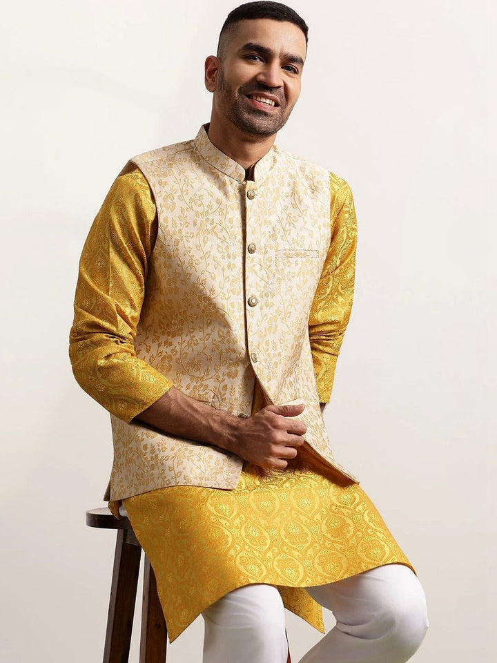 Jaket Nehru Brocade Rekaan Tenunan Anouk