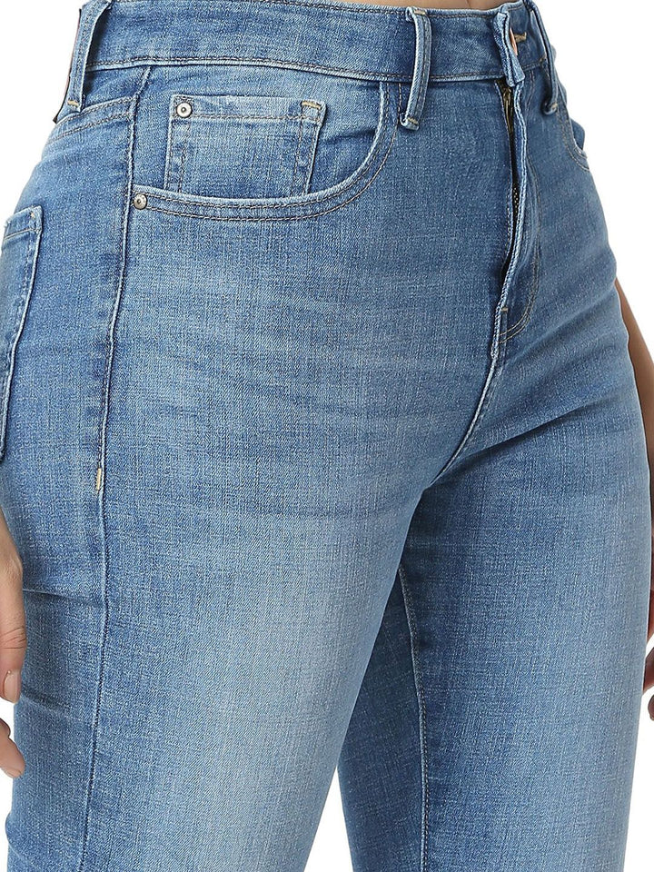 SPYKAR Women Super Skinny Fit High-Rise Mildly Distressed Light Fade Jeans