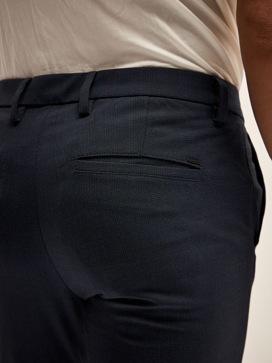 THE BEAR HOUSE Men Slim Fit Chinos Trousers