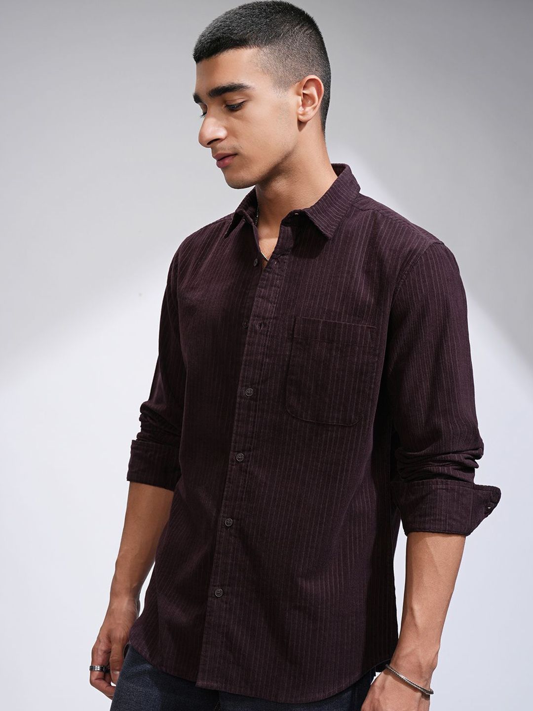 HIGHLANDER Men Comfort Slim Fit Opaque Casual Shirt