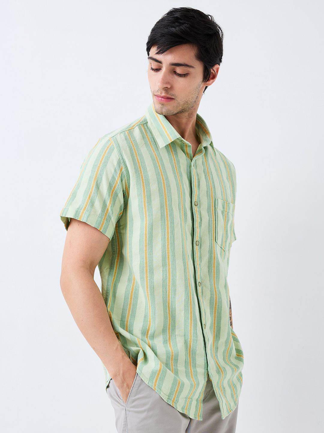 SPYKAR Men Spread Collar Vertical Striped Cotton Casual Shirt