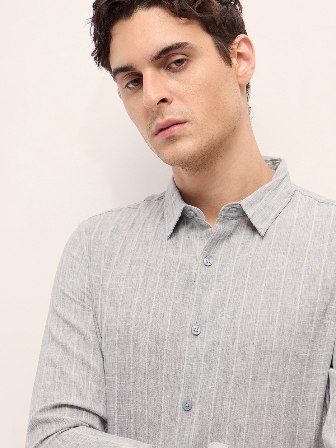 THE BEAR HOUSE Men Slim Fit Spread Collar Multi Striped Casual Shirt