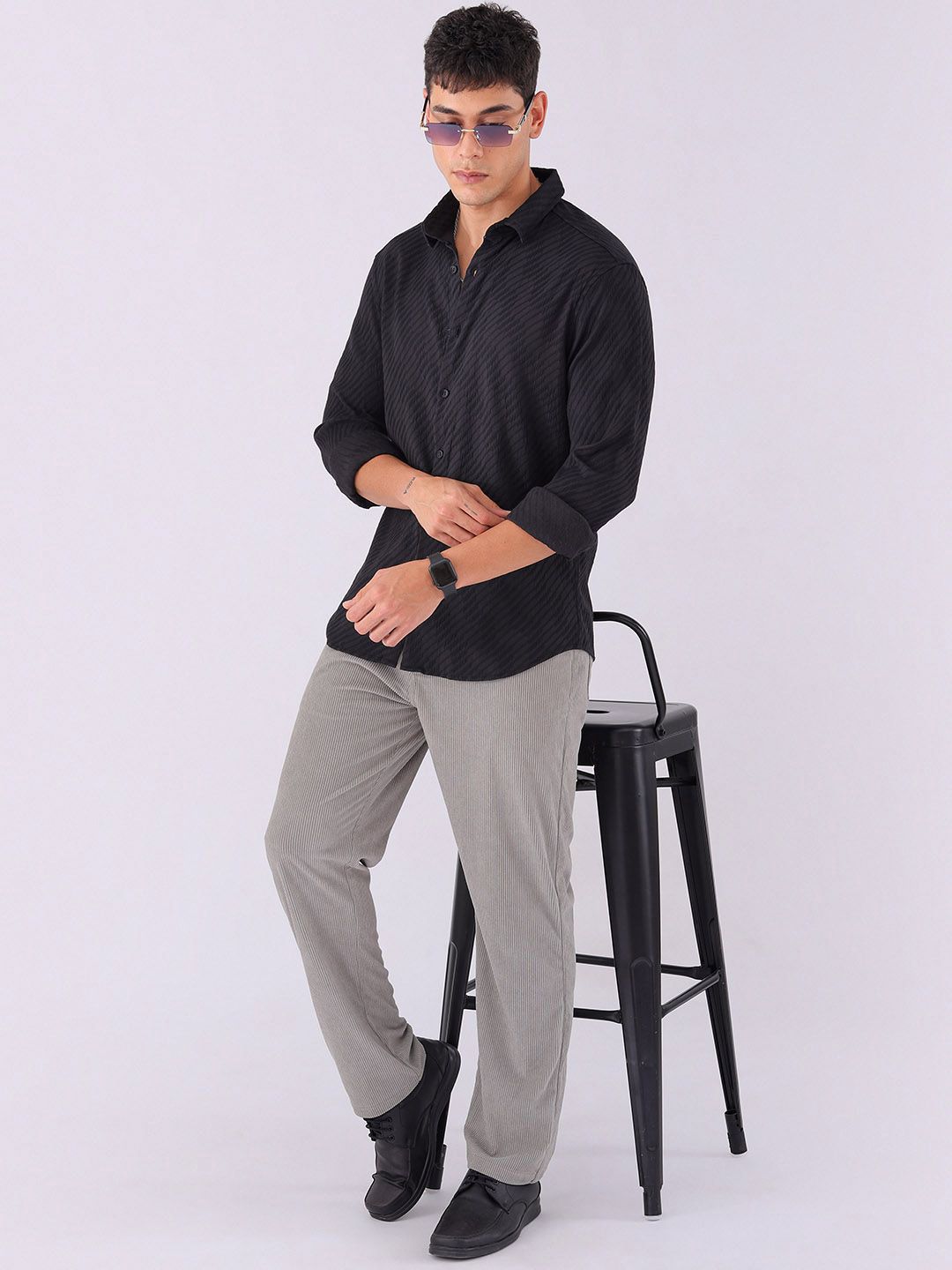 The Indian Garage Co Men Slim Fit Textured Jacquard Resortwear Shirt