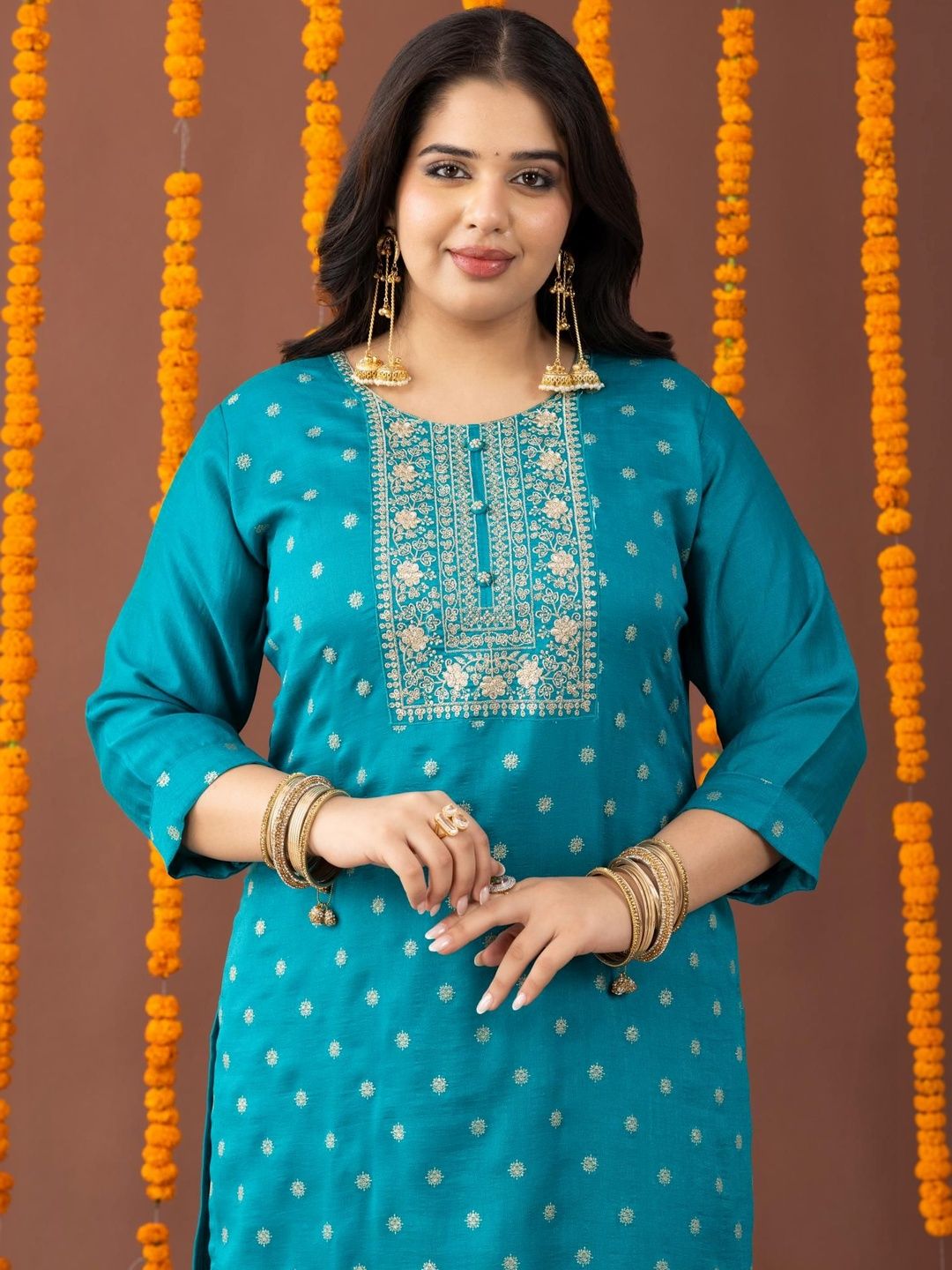 Mamicha Floral Regular Kurta & Trousers With Dupatta