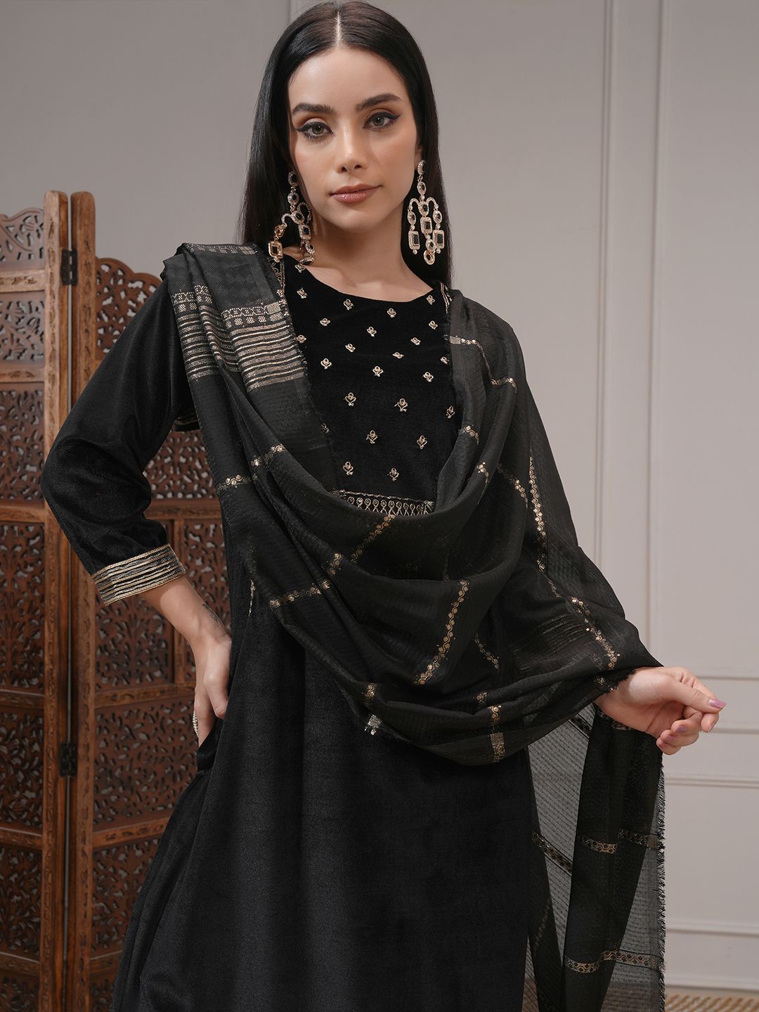 Vishudh Women Embroidered Velvet Straight Kurta With Slim Palazzo & Dupatta