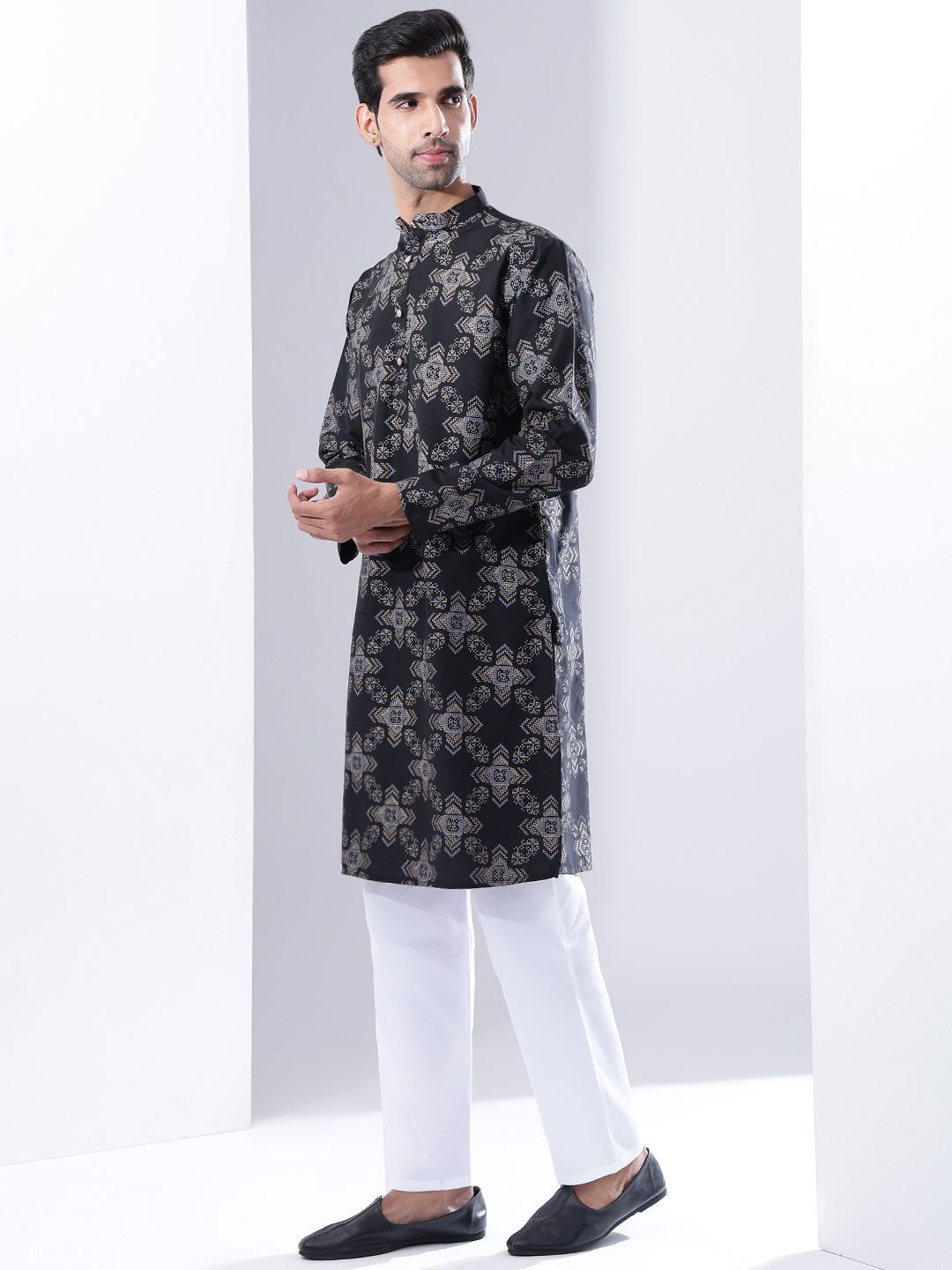 Anouk Men Geometric Printed Straight Kurta with Pyjamas & Nehru Jacket