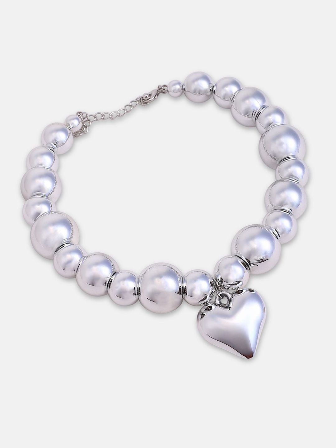 SOHI Metallic Metallic Silver-Lated Heart Heart Complace Complace Collar