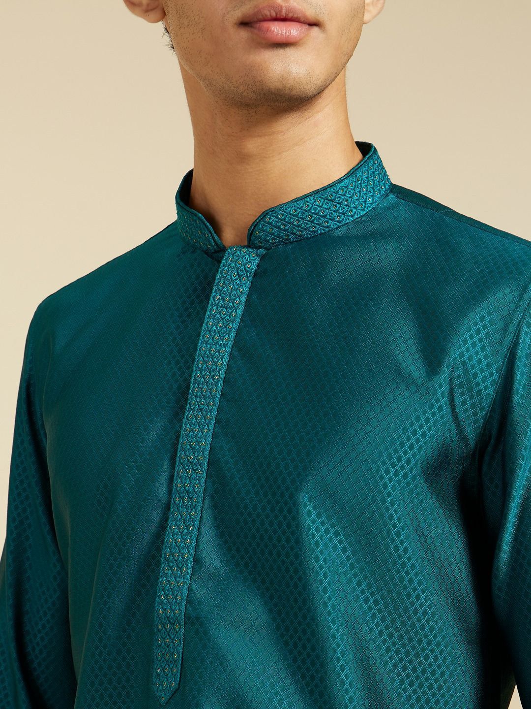Diwas by Manyavar Geometric Woven Design Thread Work Mandarin Collar Straight Kurta