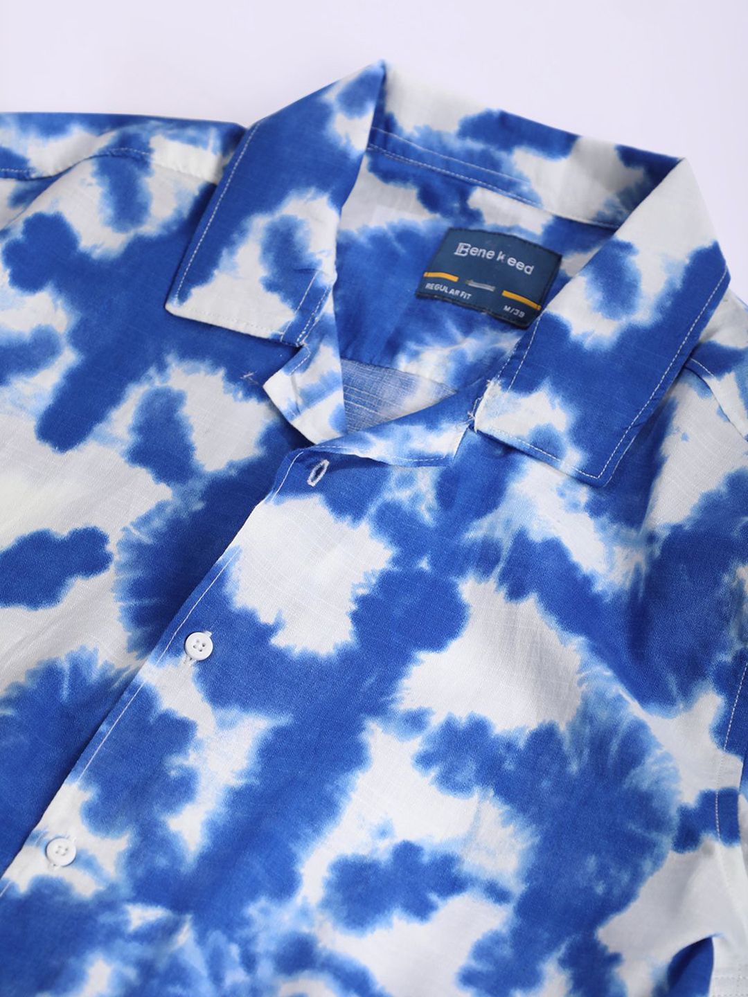 Bene Kleed Men Abstract Printed Cuban Collar Casual Shirt