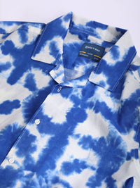 Bene Kleed Men Abstract Printed Cuban Collar Casual Shirt
