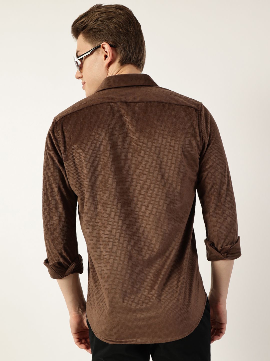 Thomas Scott Men Classic Spread Collar Textured Solid Slim Fit Casual Shirt