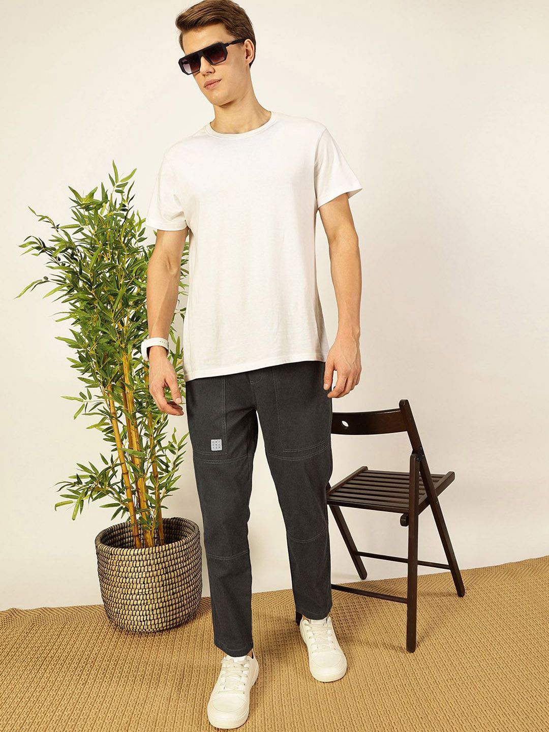 Thomas Scott Men Cotton Mid-Rise Regular Trousers