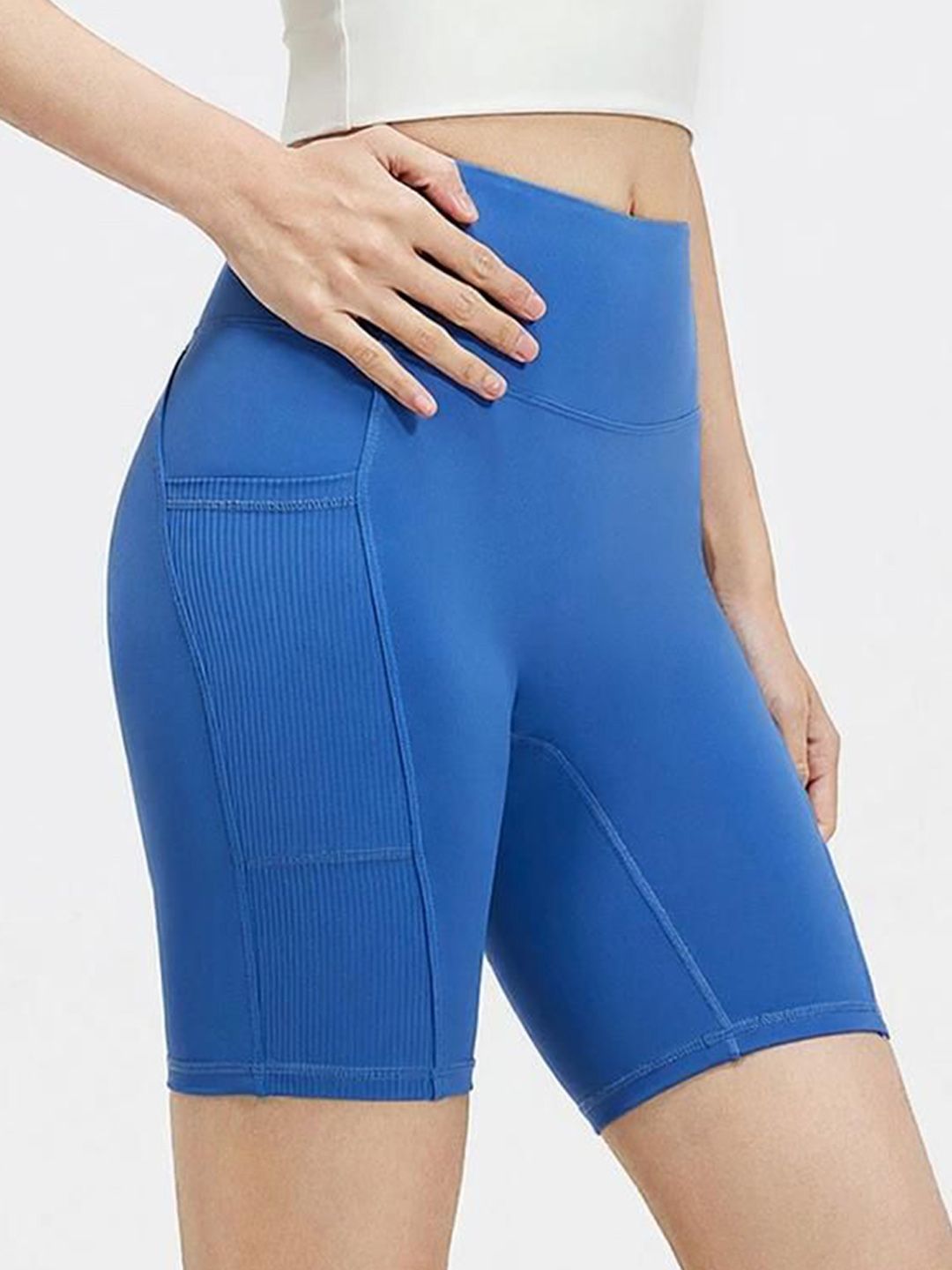 HRX by Hrithik Roshan Women Above-Knee Length Tights