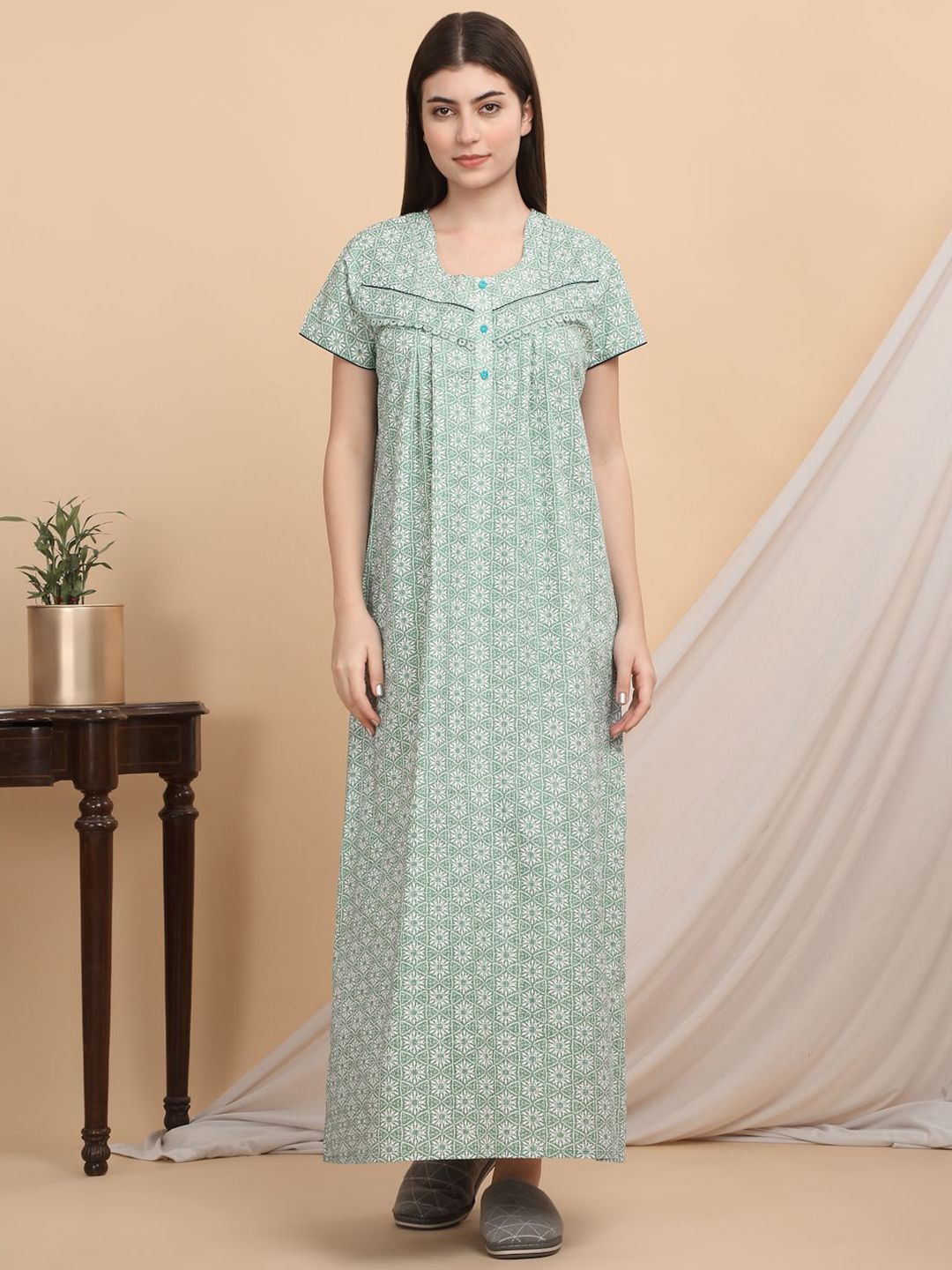 Sweet Dreams Ethnic Motifs Printed Pure Cotton Maxi Nightdress