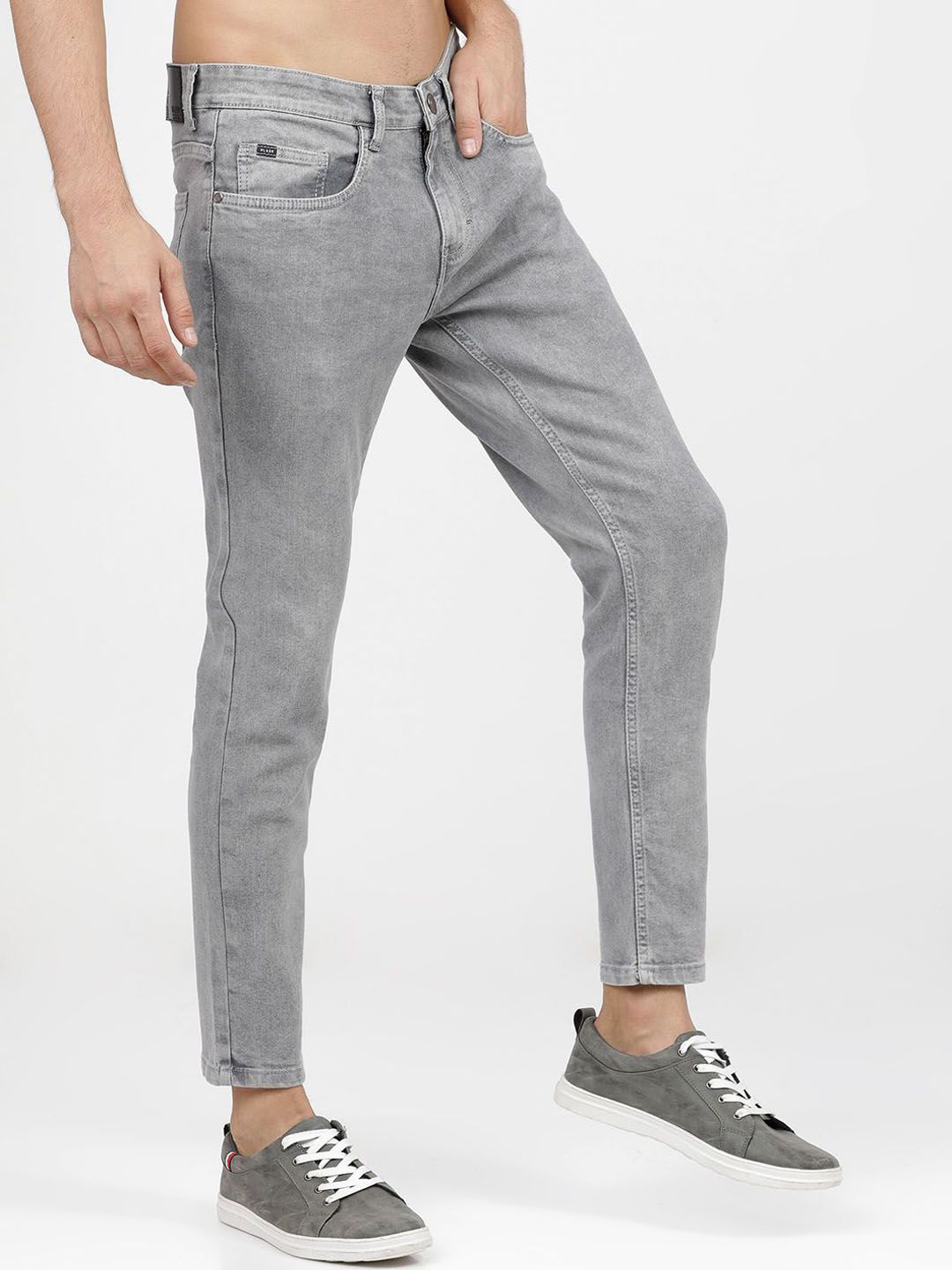 HIGHLANDER Men Tapered Fit Light Fade Stretchable Jeans