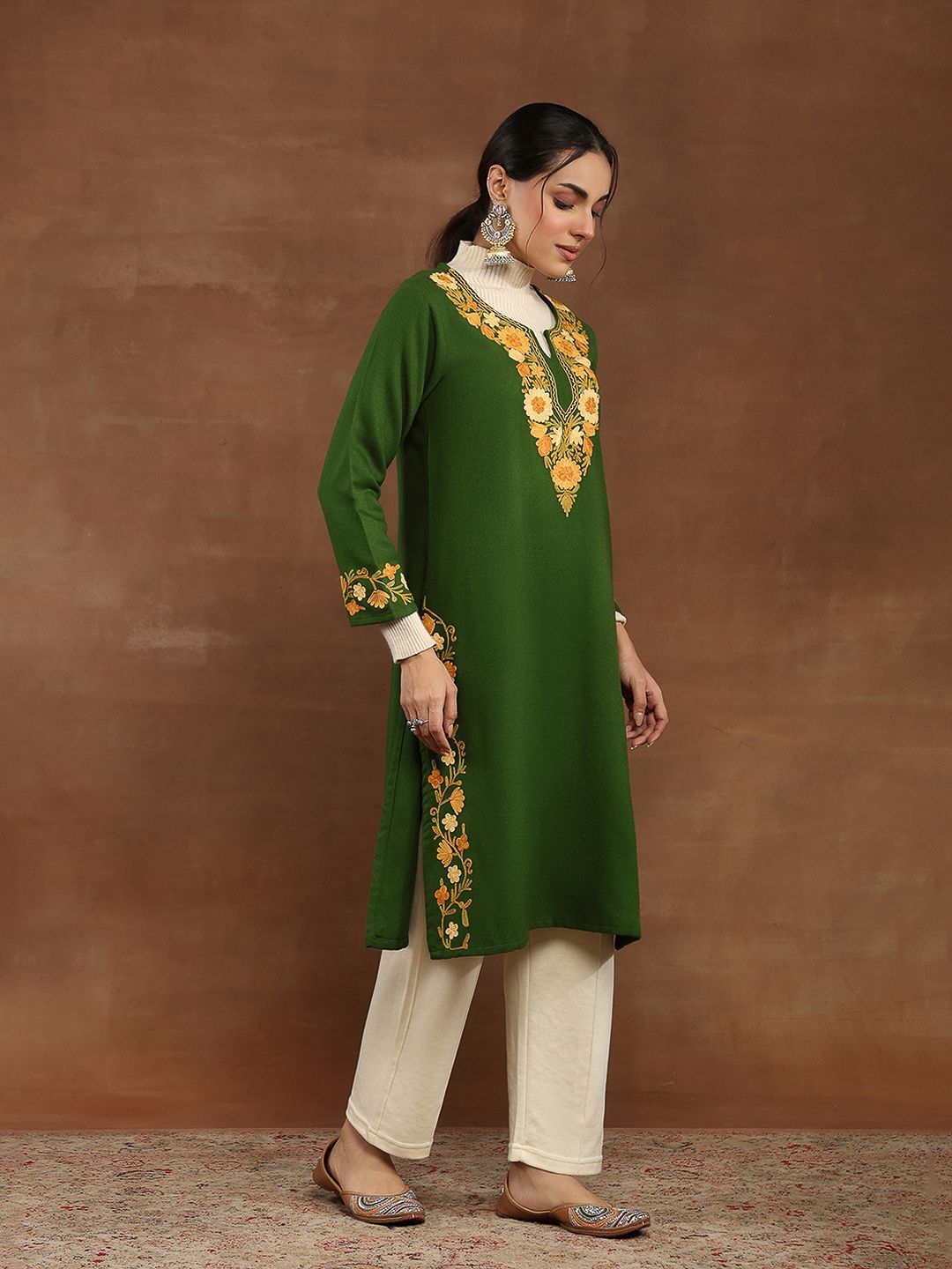 House of Chikankari Women Green Woolen Aari Sulam Kurta