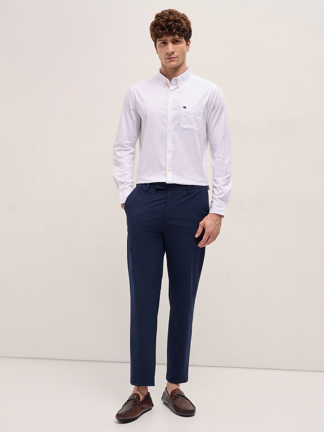 THE BEAR HOUSE Men Button-Down Collar Solid Cotton Casual Shirt