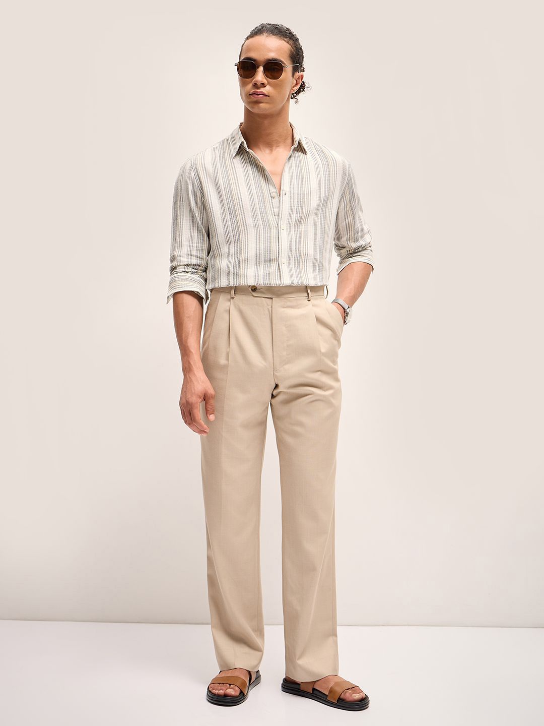 THE BEAR HOUSE Men Striped Slim Fit Casual Shirt