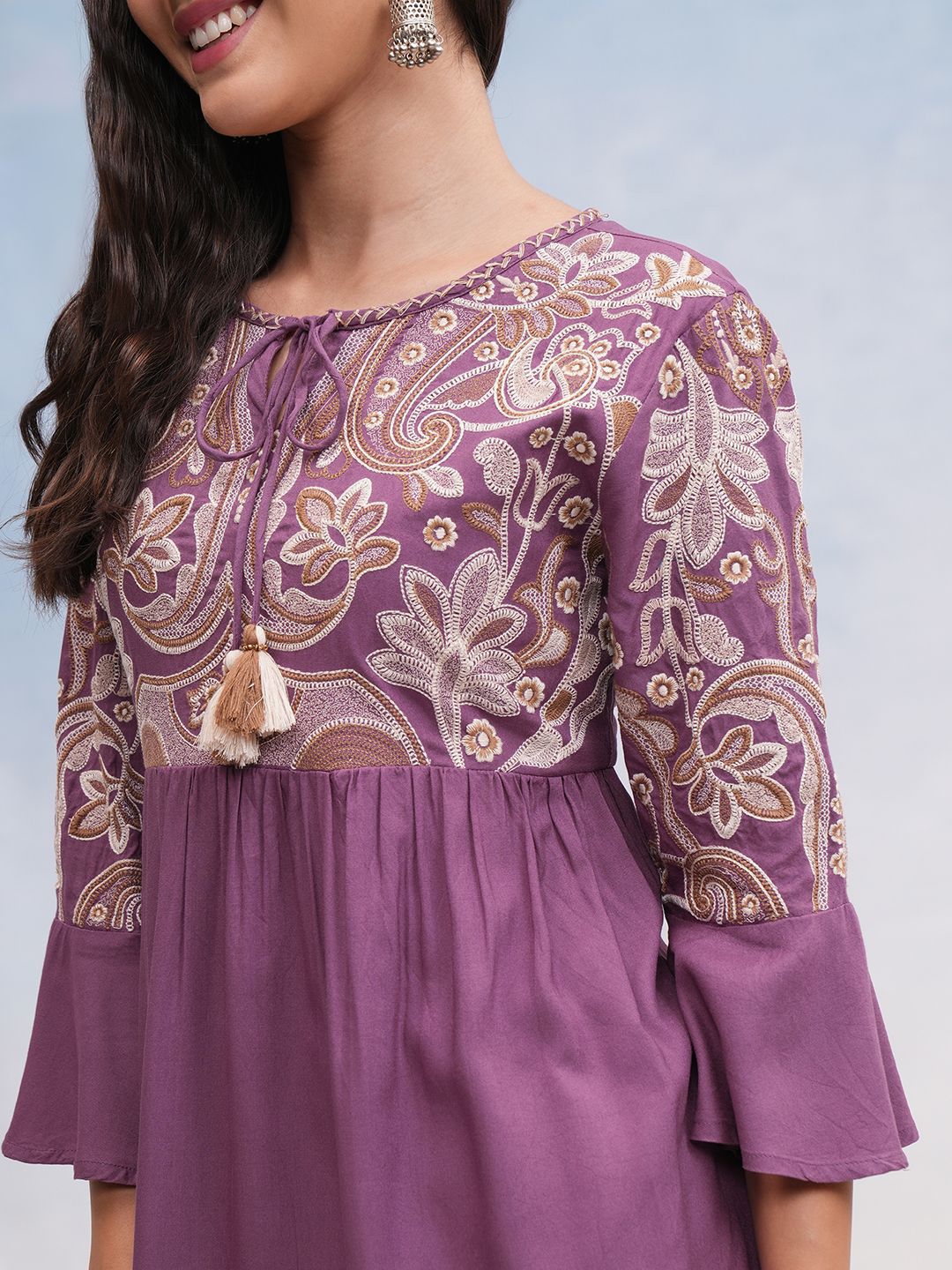 Vishudh Women Self Design Round Neck Top